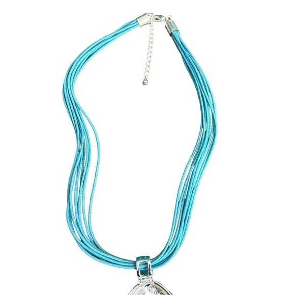 Stephan & Co. Turquoise Blue and Green Pendant Necklace of Butterflies & Flowers - Picture 8 of 10